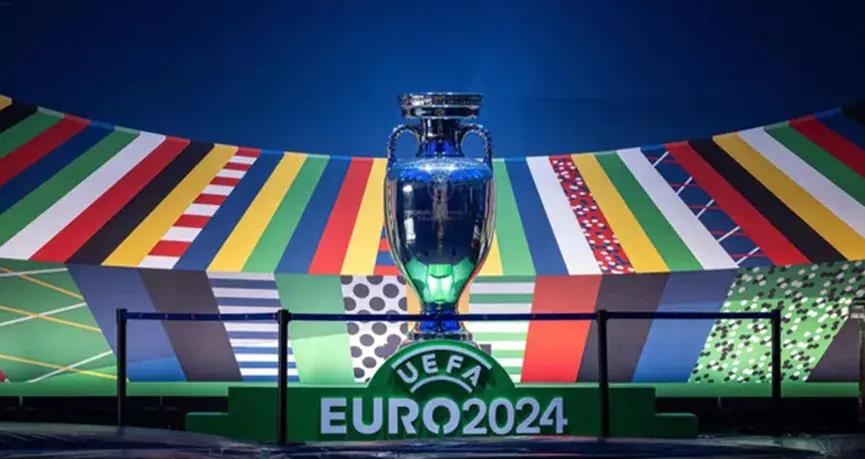 捷克队欧洲杯预选赛逆转胜利,晋级形势一片大好的简单介绍