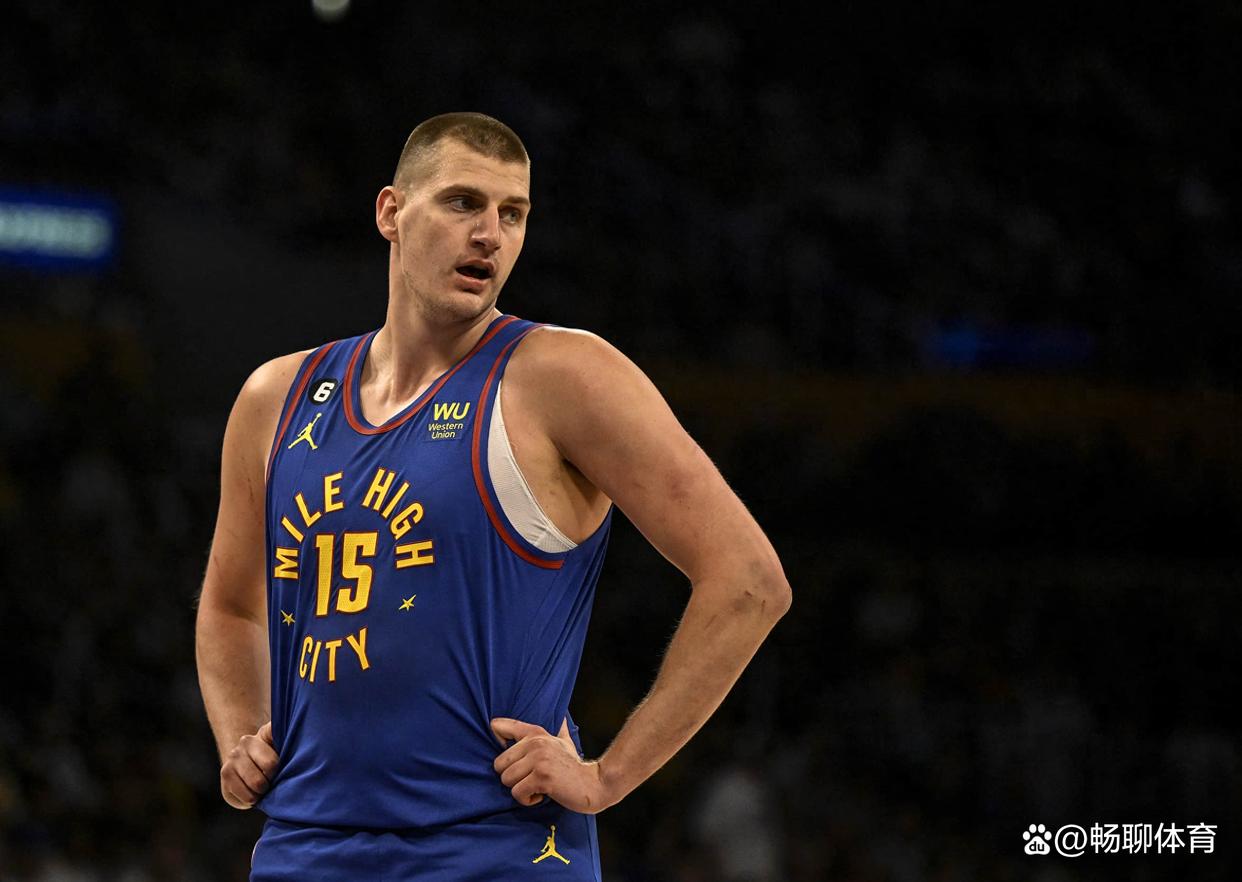 约基奇险胜复出首战轰40分，勇士关键表现点燃全场！